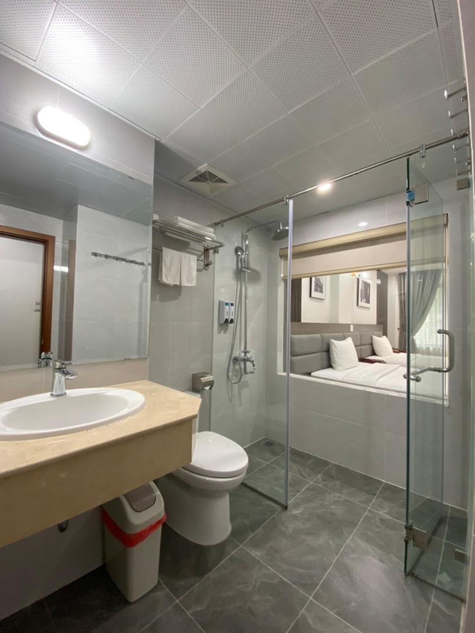 Van Nam Hotel Ha Long Dış mekan fotoğraf